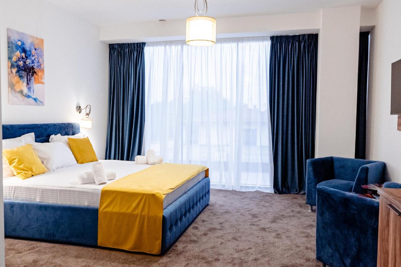 Raay Hotel Braila Exterior photo